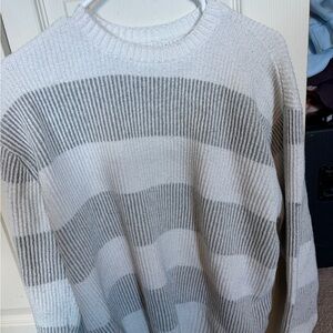 Womans Crewneck Stripe Sweater - Light Gray & White